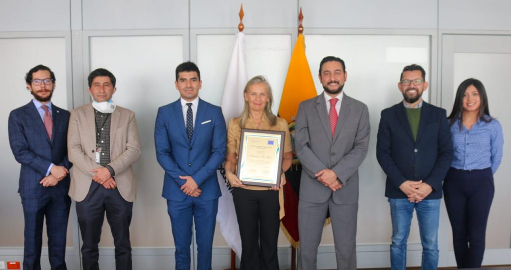 El MPCEIP reconoció la labor de la Embajadora de la UE